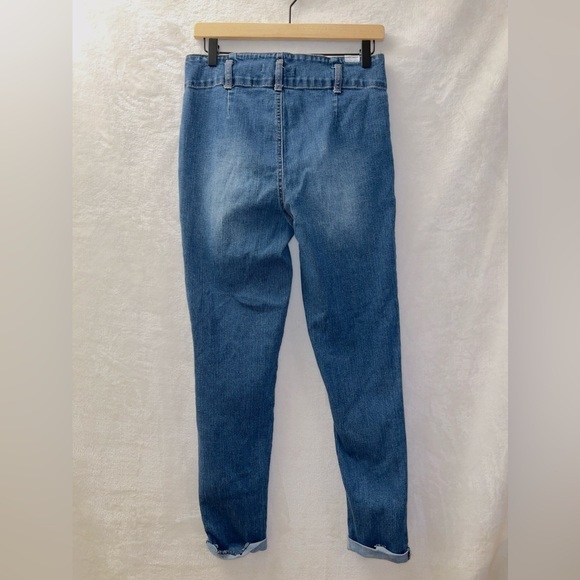 Almost Famous Dark Wash Denim High Rise Skinny Jeans size 7 - Picture 6 of 6